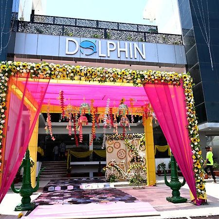 Готель Dolphin Club Chinhat Екстер'єр фото
